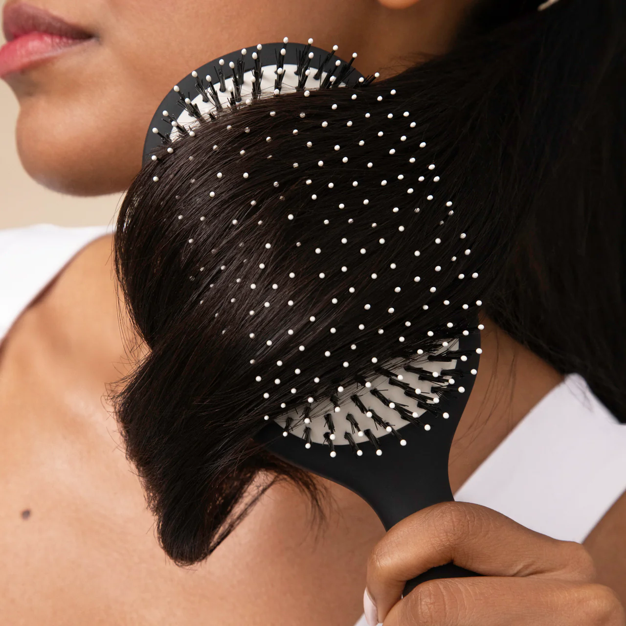Black Smooth & Polish Brush - Image 3