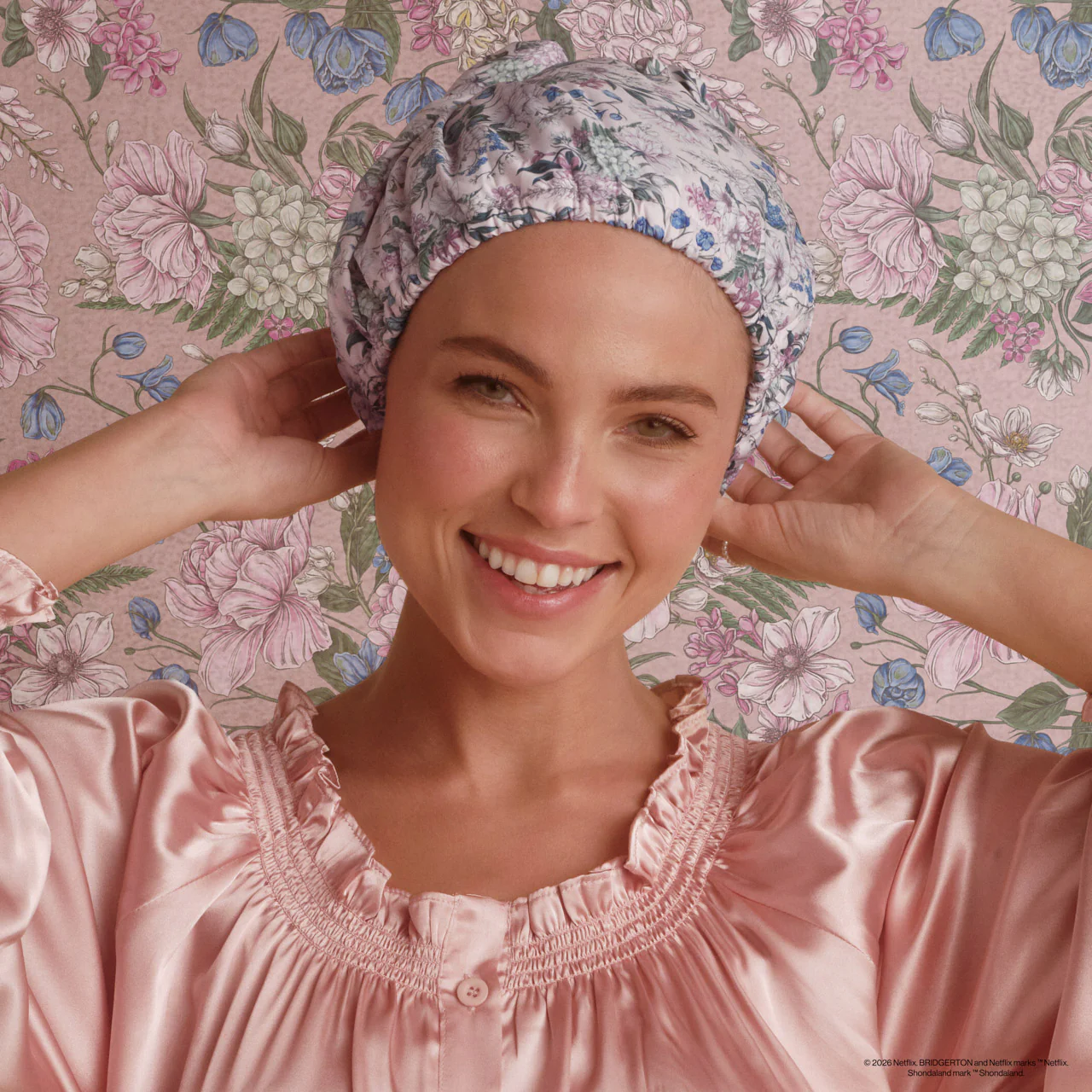 Bridgerton x Kitsch Satin-Lined Flexi Shower Cap in Wisteria - Image 4